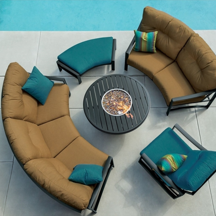 Kenzo Cushion Crescent Sofa