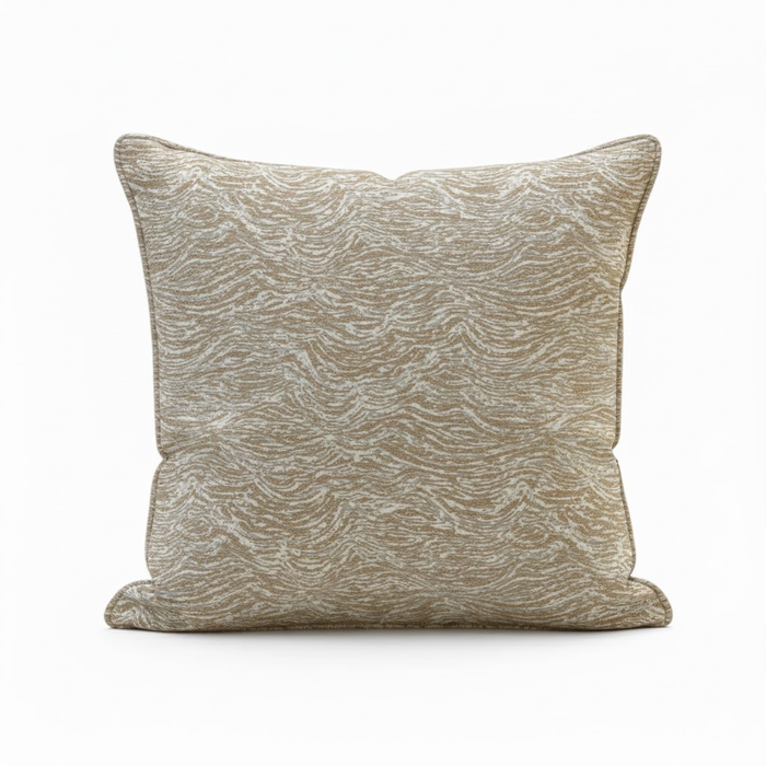 Throw Pillow with Welt 20"x20"